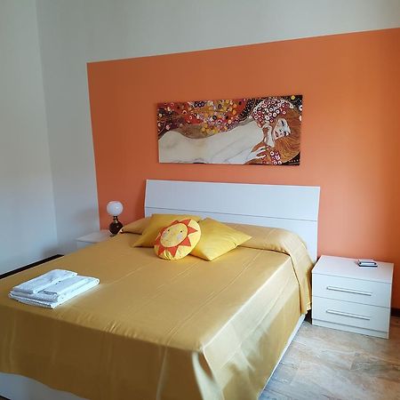 B&B Soleluna Massa Fiscaglia Zewnętrze zdjęcie