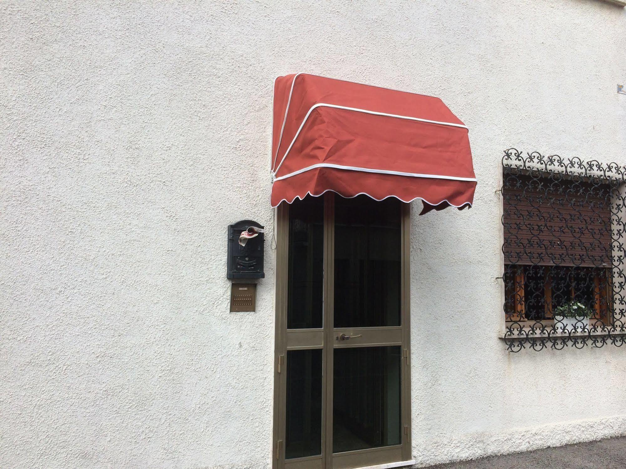 B&B Soleluna Massa Fiscaglia Zewnętrze zdjęcie